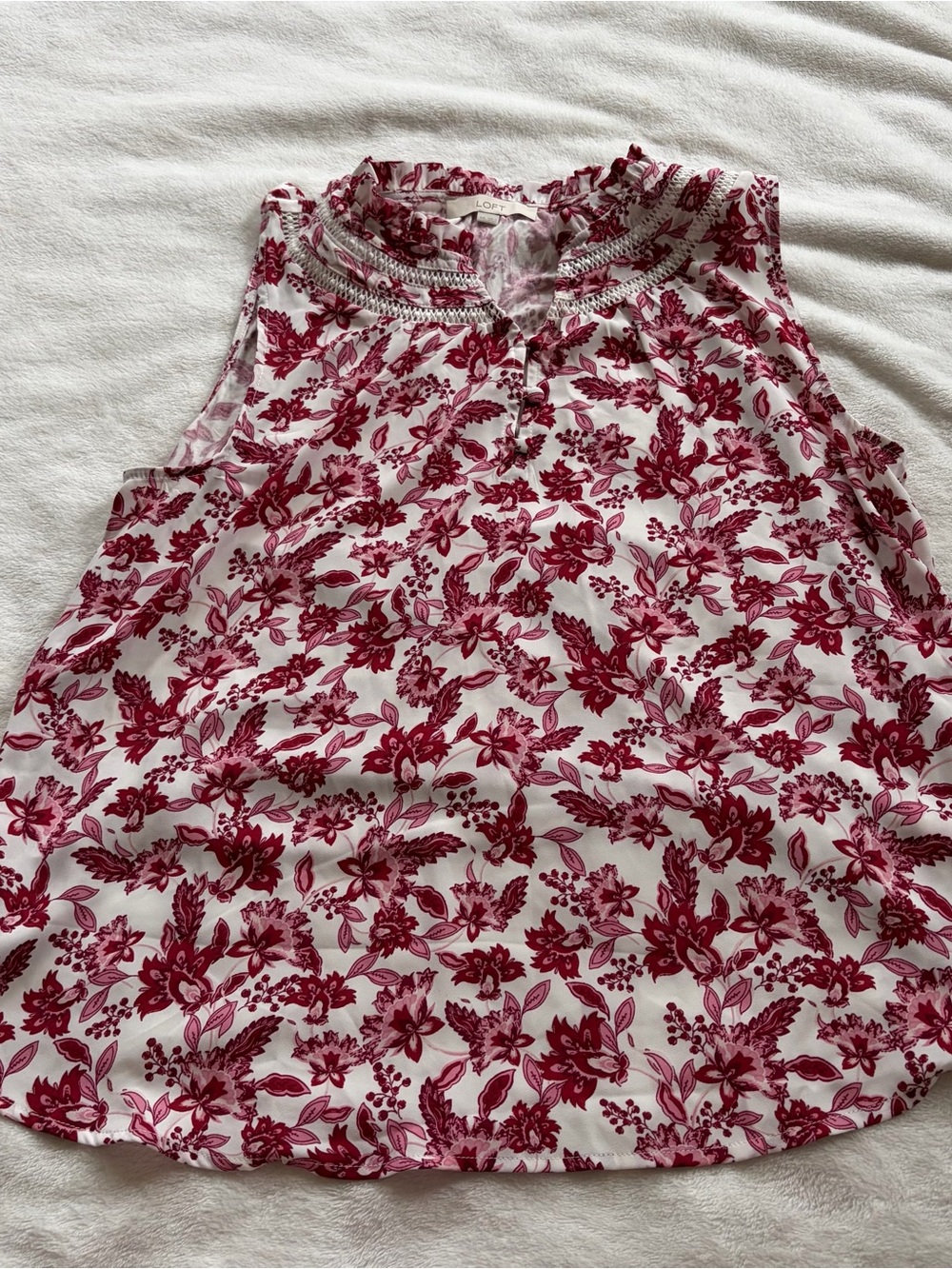 LOFT Sleeveless Floral Print Camisole in Burgundy and White